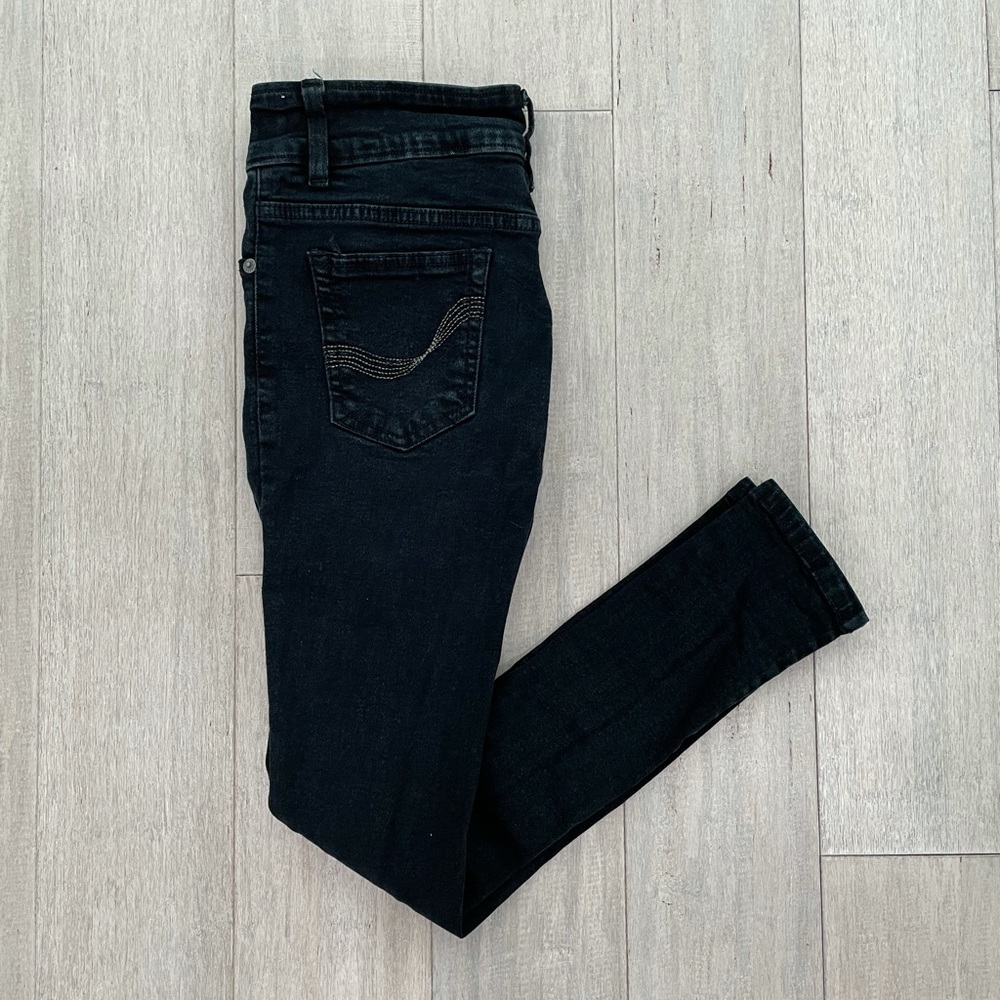 Cheap Monday Ripped Jeans - Picture 2 of 6